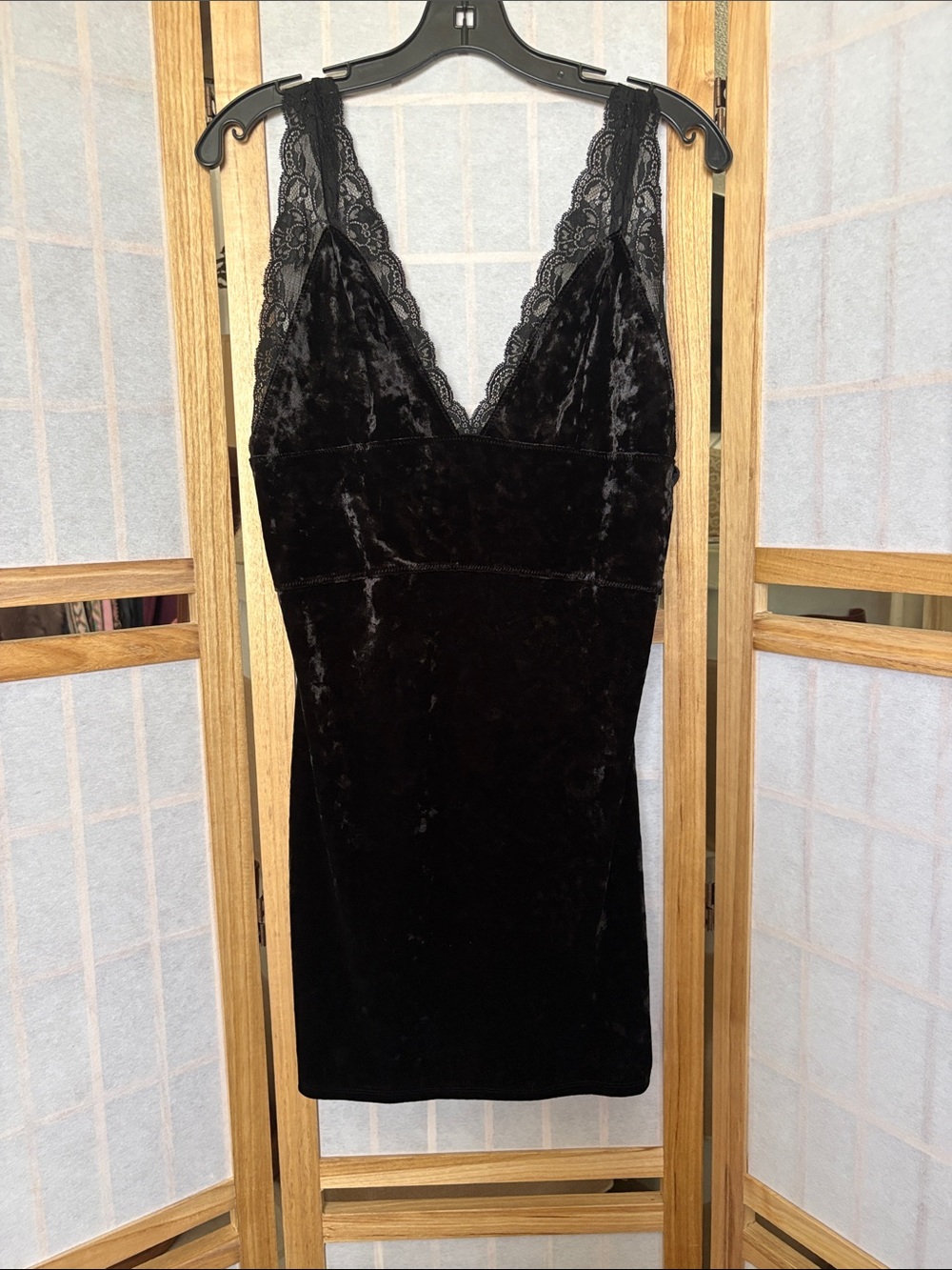 Free People Black Lace-Trim Velvet Slip Dress - Women Intimates Sz Large